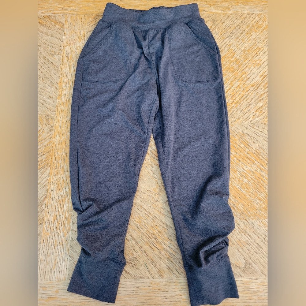 Runway Girls leggings XS 4/5